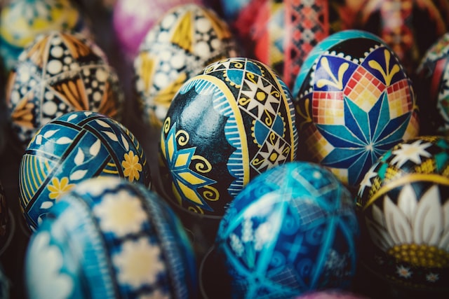Photo for blog post on starting an online business in canada by selling handmade products shows several decorated Easter eggs from up close. Each egg has a different pattern and carries different colours, and the eggs were all painted by hand.